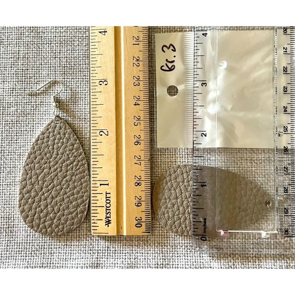 Teardrop Faux Leather Earrings in Soft Gray Lightweight New Textured - Picture 4 of 4